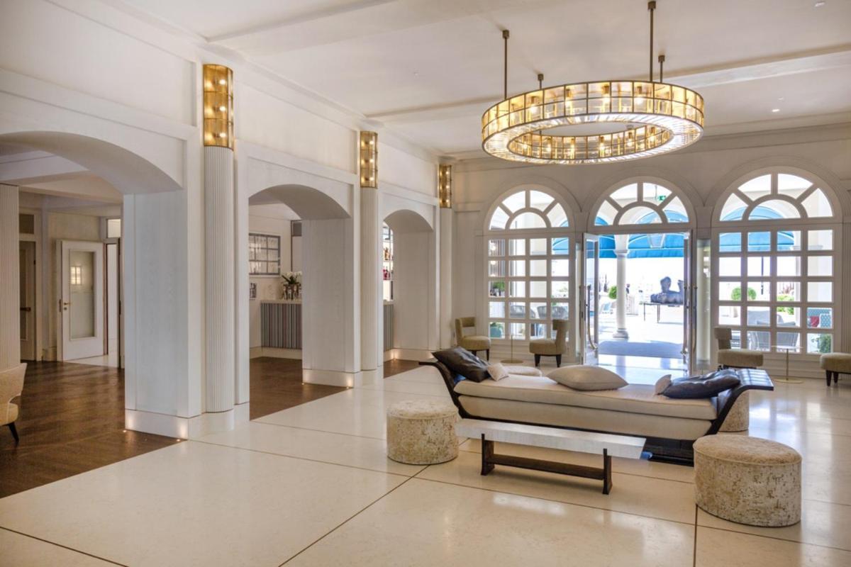 Casa Bianca Al Mare Hotel 4*