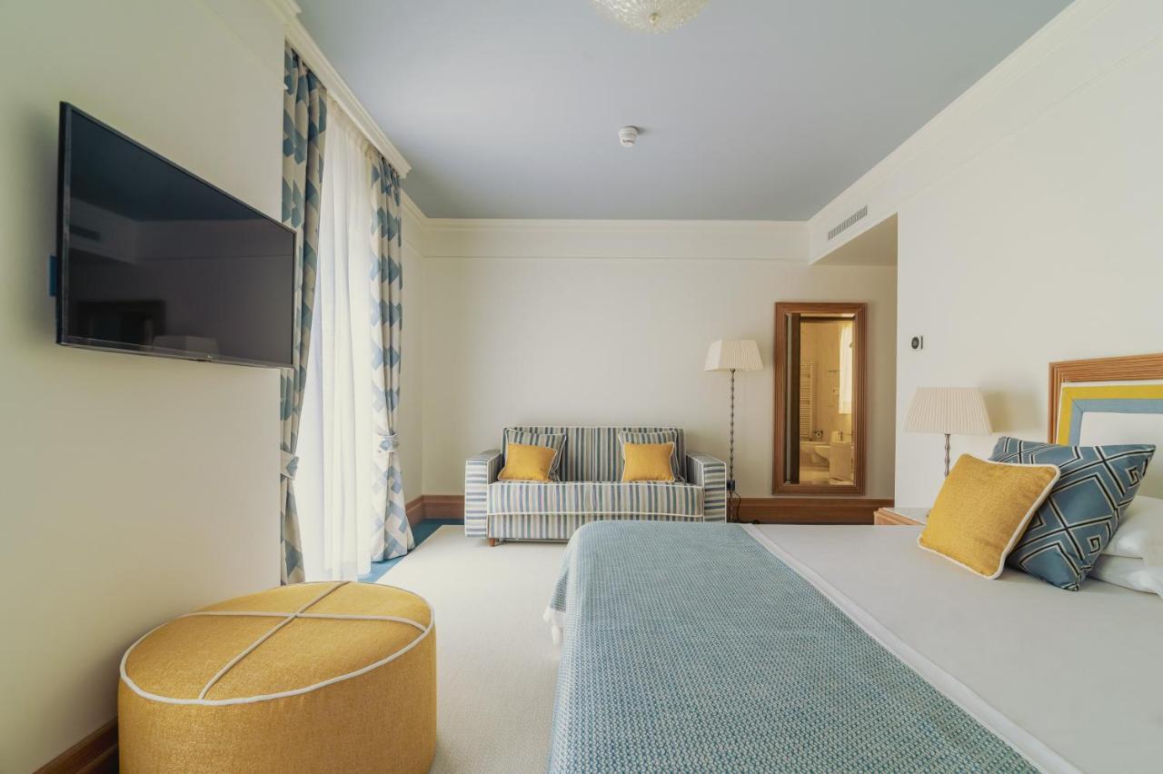 Hotel Casa Bianca Al Mare 4*