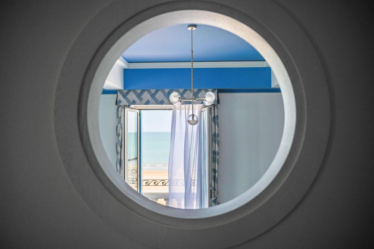 Casa Bianca Al Mare 4*