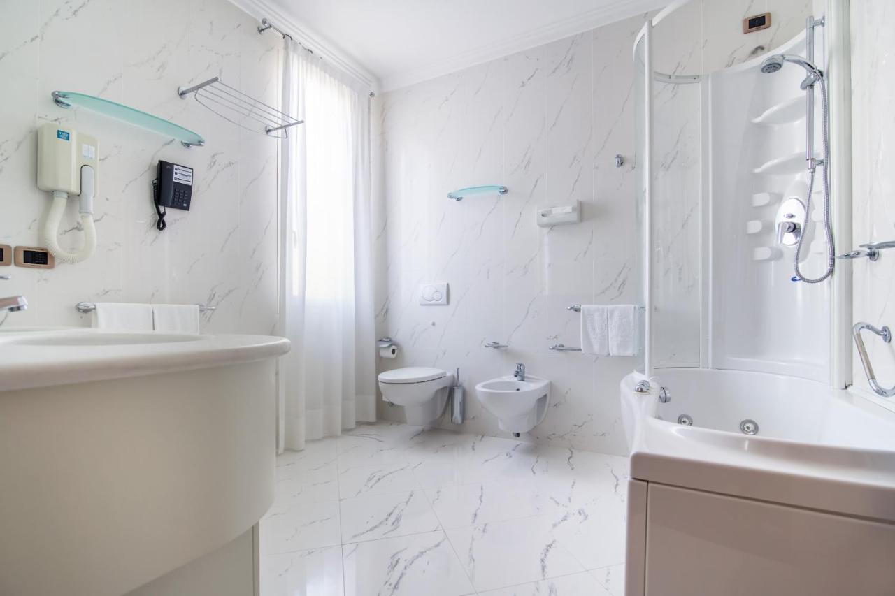 Casa Bianca Al Mare 4* Lido di Jesolo